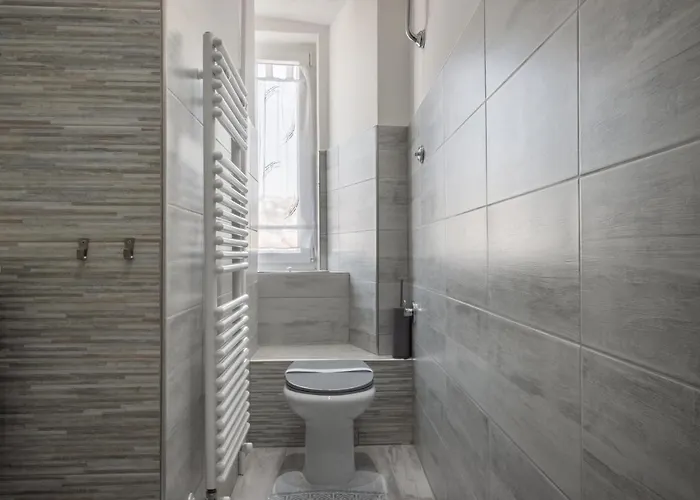 Free Netflix & Wifi Perla